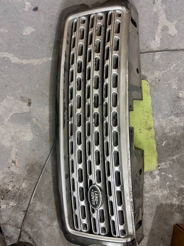 Решетка LR046750 LAND ROVER
