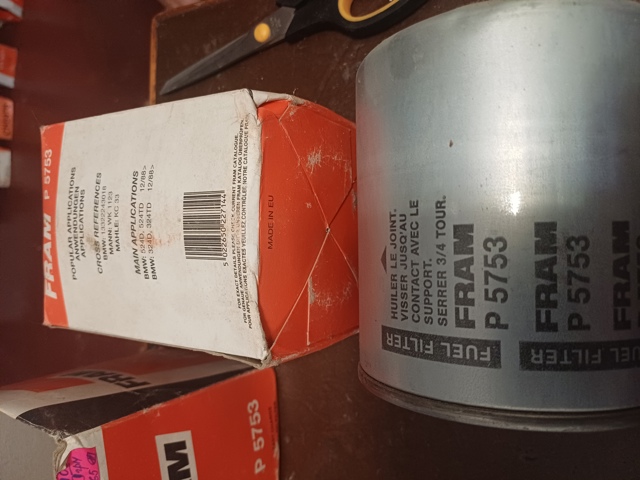 Фильтр топлива P5753 FRAM