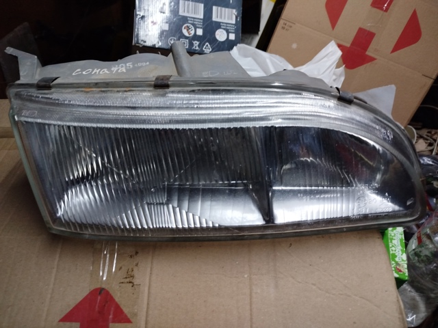HYUNDAI 9210234010 Правая фара в наличии Полтава