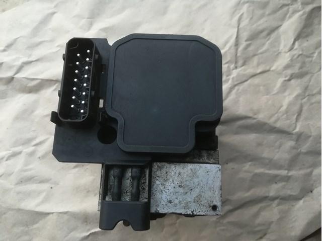 Блок ABS гидравлический A0044311012 MERCEDES