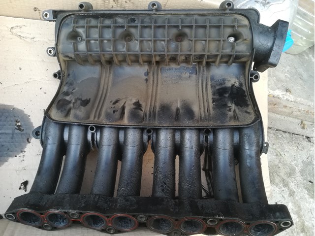 Коллектор впускной A6680900437 MERCEDES