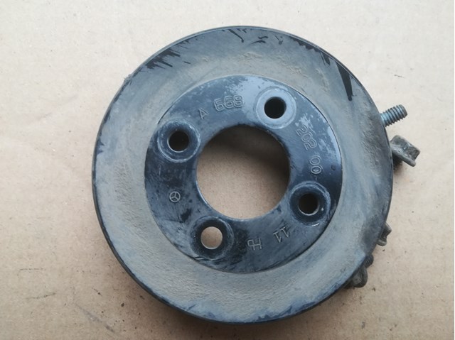 Шкив помпы водяного насоса A6682020011 MERCEDES