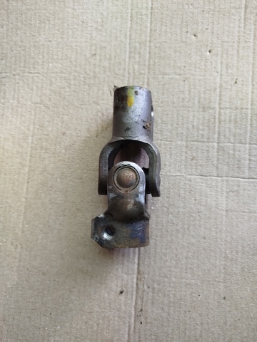 Рулевой кардан нижний GA5R32850 MAZDA