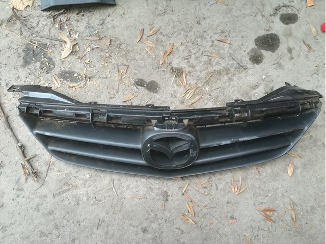 Облицовка радиатора GG2M50710C MAZDA