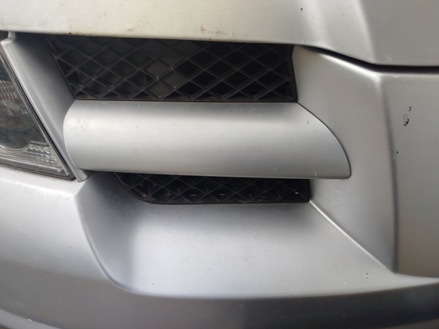 Решетка радиатора правая MN150680 MITSUBISHI