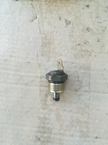 MR510365 MITSUBISHI Датчик насоса гидроусилителя купить в Ужгород