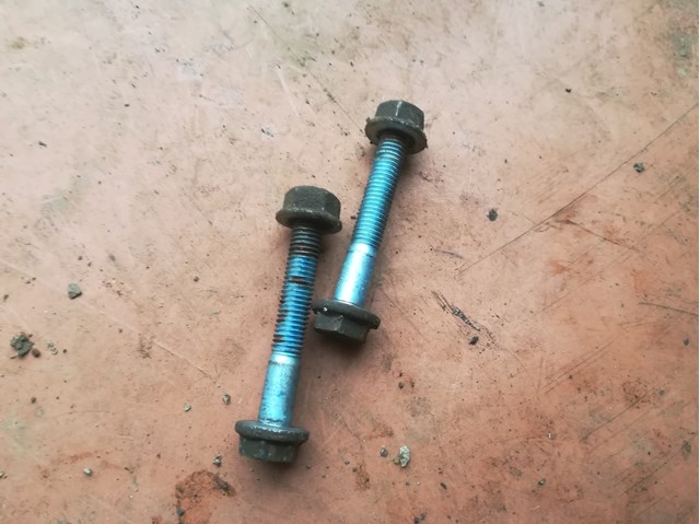 Болт переднего рычага, нижнего N910105010044 MERCEDES