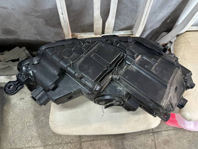 8W6941011B VAG Левая фара купить в Сумы