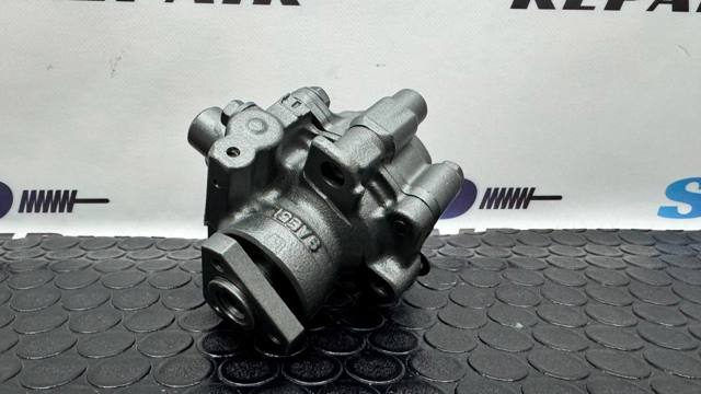Насос рулевого управления 491108514R RENAULT