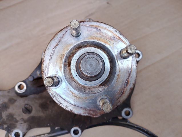 1610079445 TOYOTA Помпа купить в Каменское