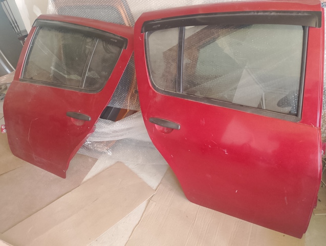 821012255R RENAULT Дверь задняя левая купить в Черкассы