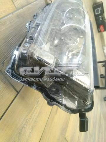 811100E362 TOYOTA Фара правая купить в Черновцы