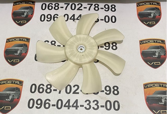 Вентилятор/крыльчатка радиатора охлаждения, левый 38611R40A01 HONDA
