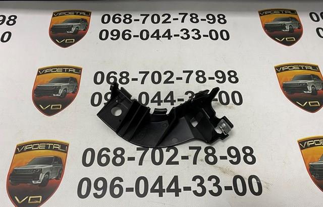 LR002150 Land Rover кронштейн крепления бампера