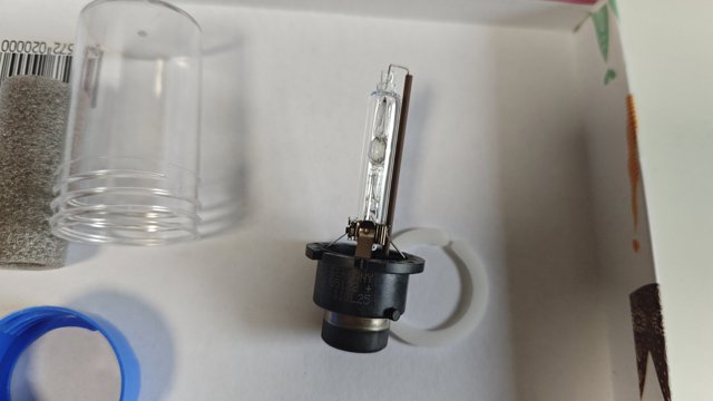 PHILIPS 85122 Лампочка ксеноновая в наличии Винница