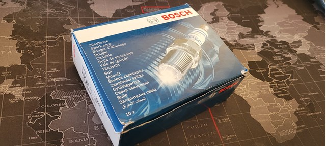 BOSCH 0242229797 Свечи зажигания в наличии Тернополь