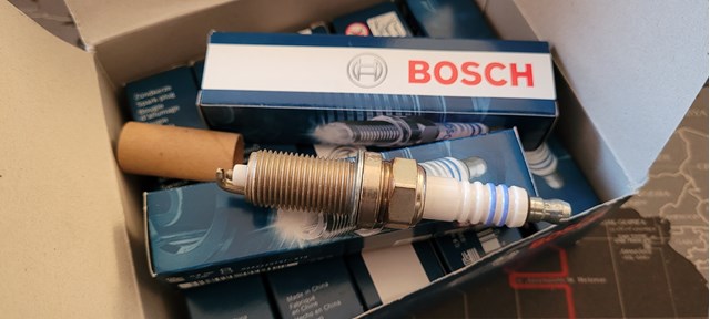 BOSCH 0242229797 Свечи зажигания в наличии Днепр