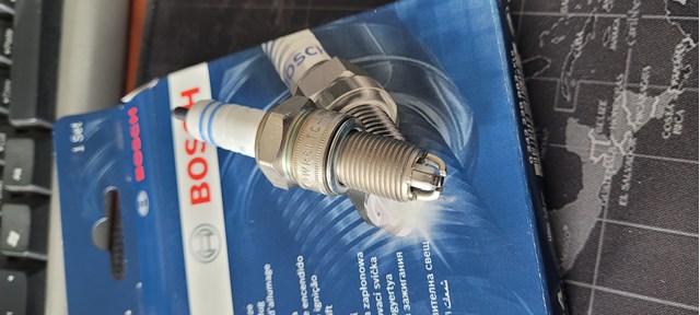 BOSCH 0242229882 Свеча зажигания в наличии Запорожье