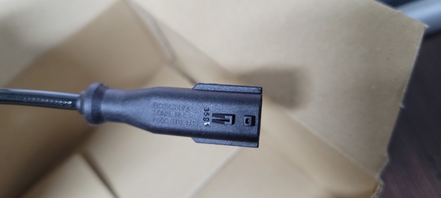 0265008947 BOSCH Датчик АБС (ABS) задний правый купить в Киев