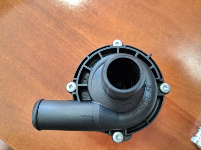 BOSCH 0392023004 Помпа водяная (насос) охлаждения, дополнительный электрический в наличии Тернополь