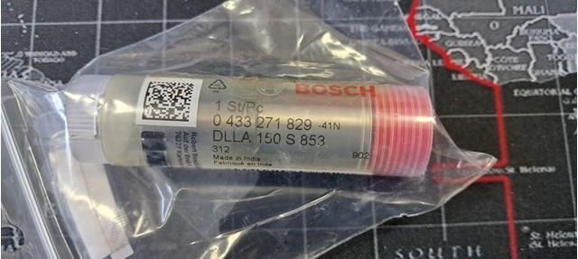 Распылитель дизельной форсунки 0433271829 BOSCH
