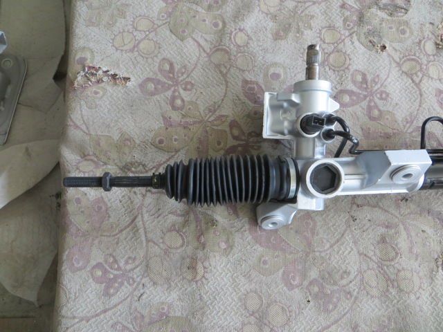 CHRYSLER 04764173 Рейка рулевая в наличии Черновцы