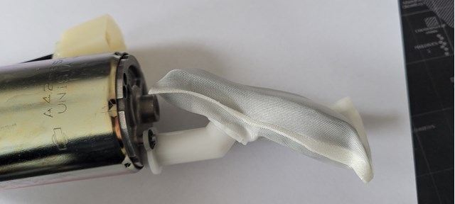 0580453330 BOSCH Топливный насос электрический погружной купить в Тернополь