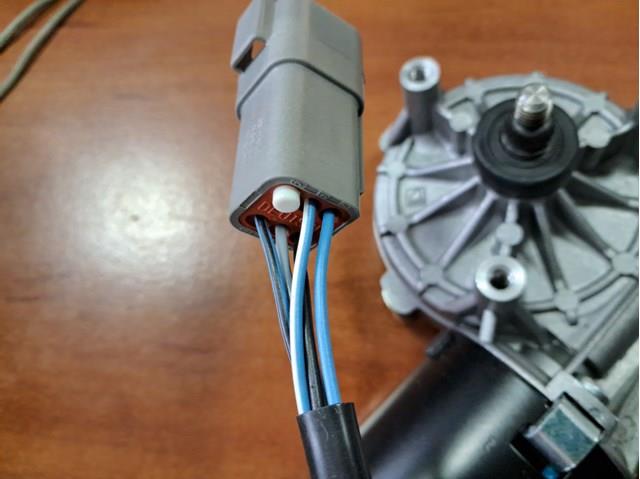 BOSCH 0986337209 Мотор стеклоочистителя лобового стекла в наличии Черкассы