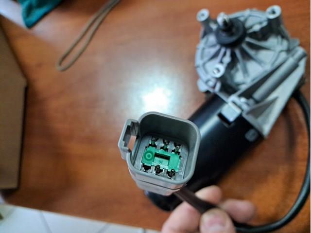 0986337209 BOSCH Мотор стеклоочистителя лобового стекла купить в Сумы