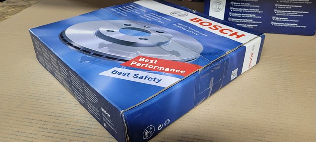 Тормоз дисковый передний 0986479R48 BOSCH