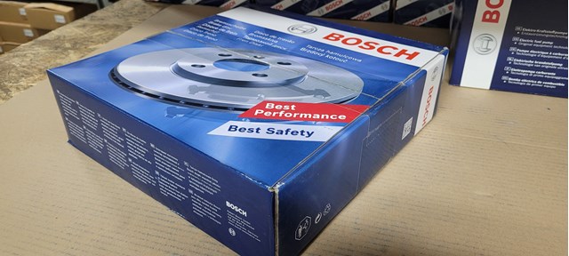 0986479R78 BOSCH Передние тормозные диски купить в Ирпень