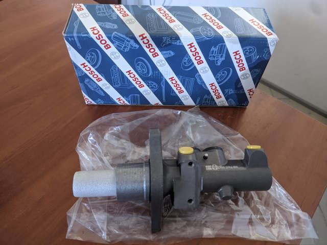 0986481054 BOSCH Цилиндр тормозной главный купить в Харьков