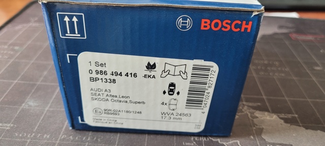 BOSCH 0986494416 Колодки тормозные задние дисковые в наличии Украина