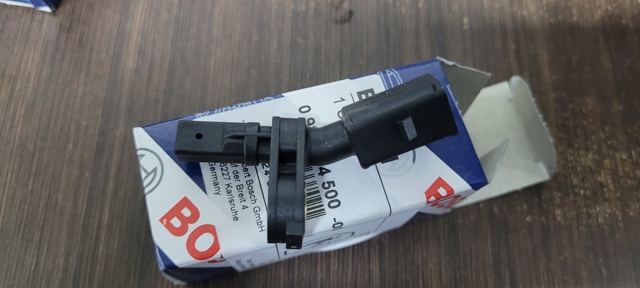 Датчик антиблокировочной системы торможения 0986594500 BOSCH