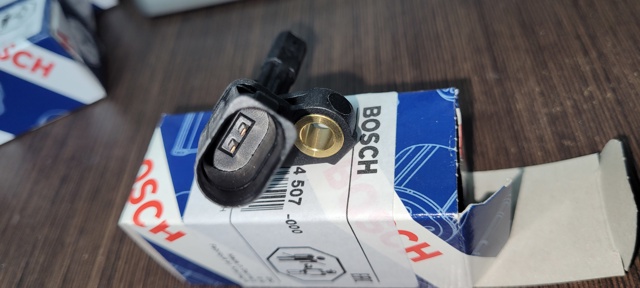 BOSCH 0986594507 Датчик АБС задний правый в наличии Хмельницкий