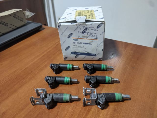 Форсунки 1071994 FORD