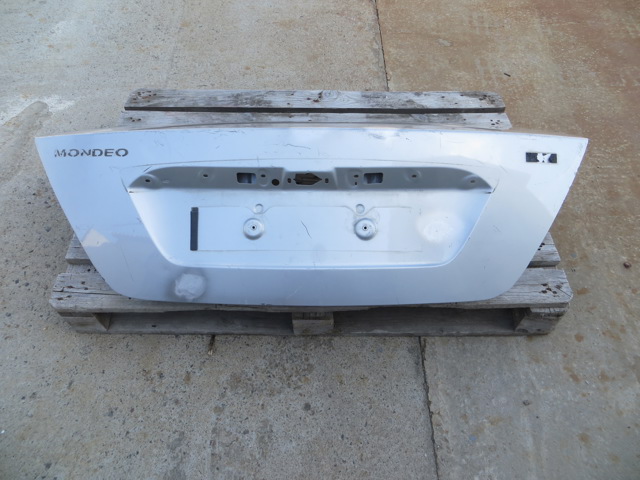 Крышка багажника 1151778 FORD