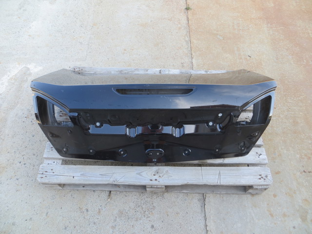Крышка багажника 1470505 FORD