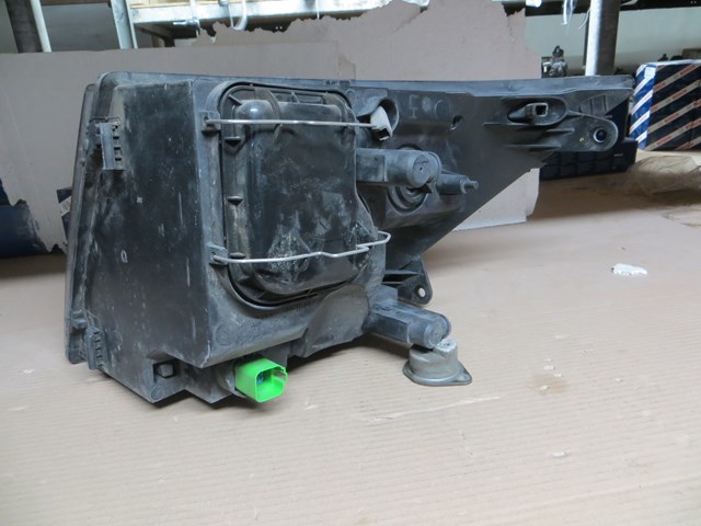 FORD 1486100 Фара левая в наличии Павлоград