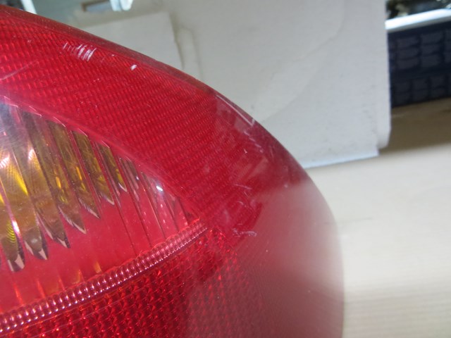 1S7113404A FORD Фонарь задний правый купить в Винница