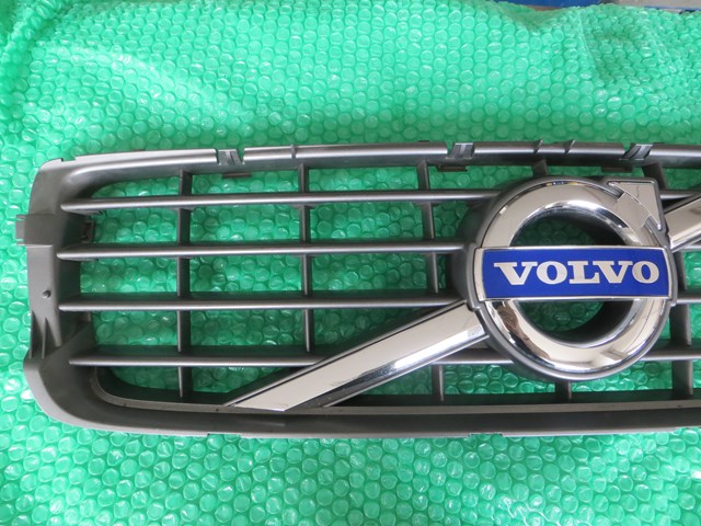 31283261 VOLVO Решетка радиатора купить в Ирпень