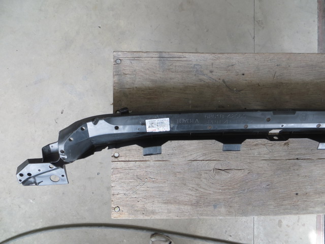 TOYOTA 5261842060 Защита бампера переднего в наличии Львов