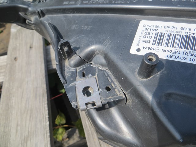 FORD ES7313D154CD Правая фара в наличии Львов
