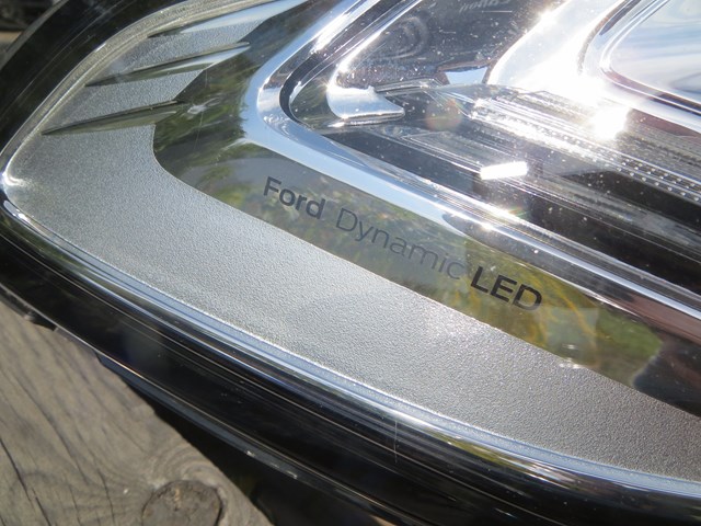 ES7313D154CD FORD Правая фара купить в Ровно