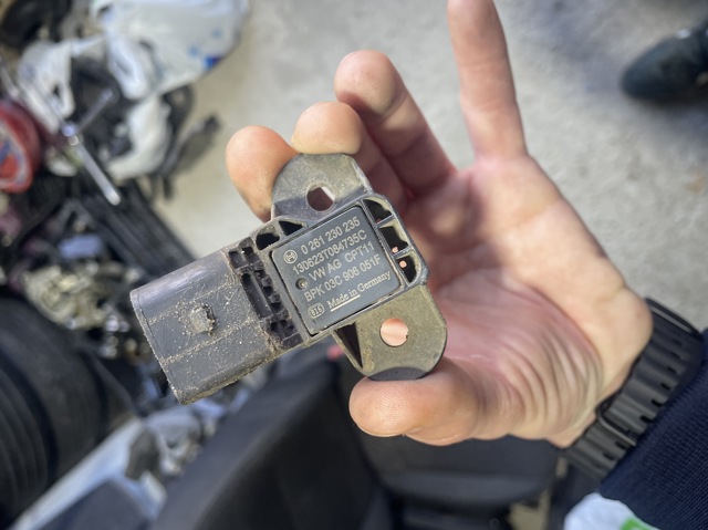 Датчик наддува 03C906051F VAG