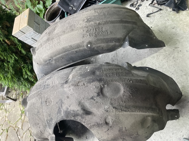 Подкрылок задний правый 51717186730 BMW