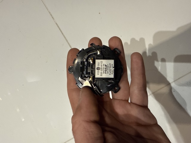 5G0035411D купить Запорожье