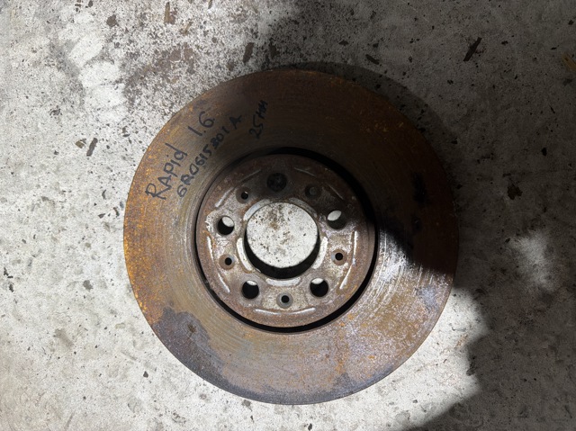 Диск тормозной передний 6R0615301A VAG