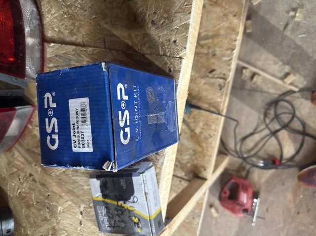 Шарнир привода наружный 803037 GSP