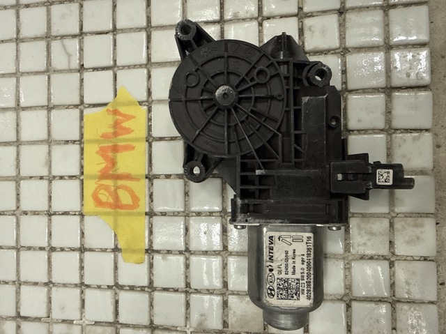 Мотор стеклоподъемника водительской двери 82450G5010 HYUNDAI